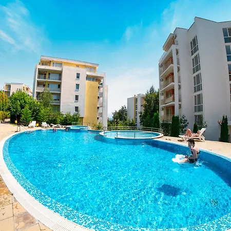 Apartamento Crown Club *