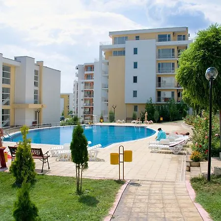 Διαμέρισμα Crown Club *