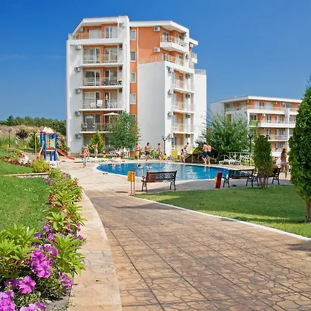 Crown Club Διαμέρισμα *